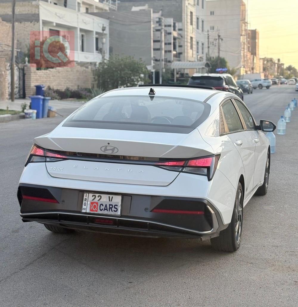 هيونداي النترا